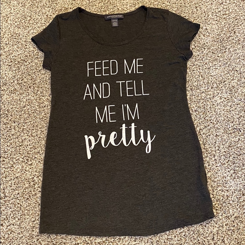 Pea in the Pod Shirt Size Small: Grey and White